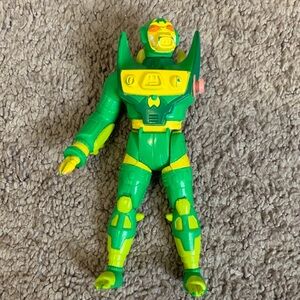 DC Super Powers MANTIS 4.75" Action Figure 1985 Kenner MISSING left arm